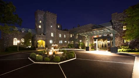 Castle Hotel and Spa .